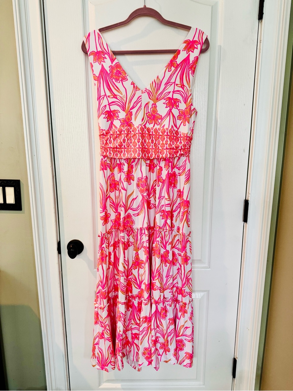 NWT 💞 Lilly Pulitzer 💞 Pink & White Floral V-Neck Midi Dress, women’s size large - Picture 5 of 6